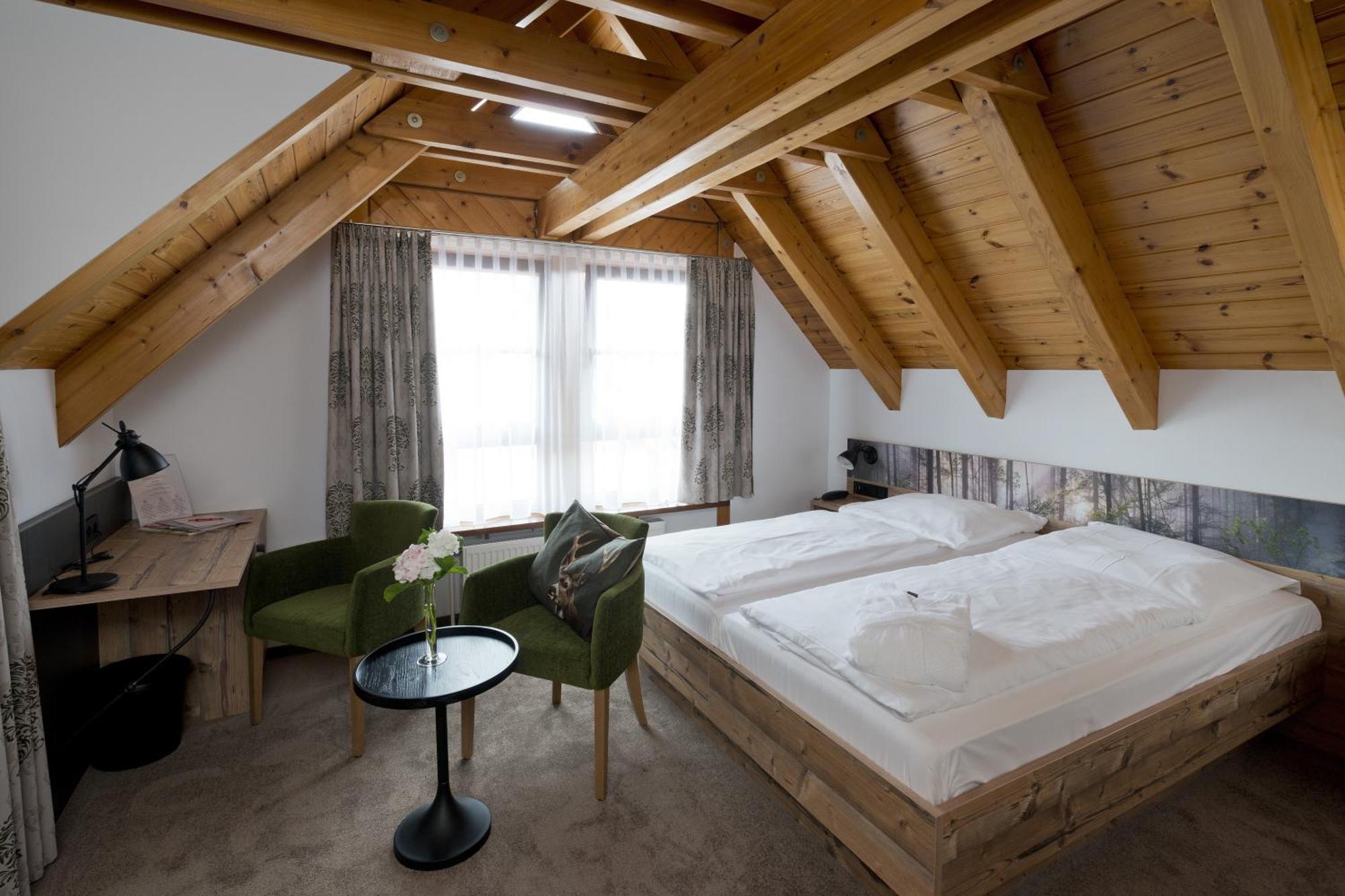 Landhotel Gasthof Krone Kupferzell Экстерьер фото