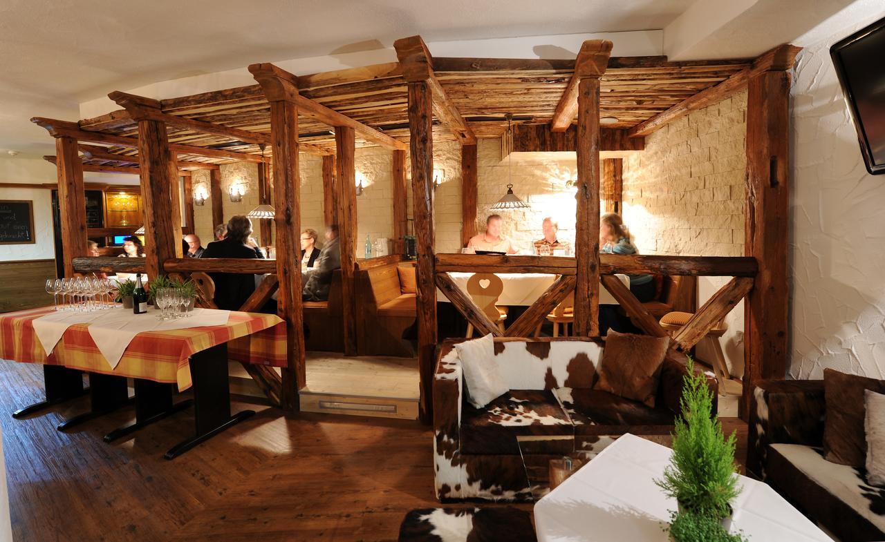 Landhotel Gasthof Krone Kupferzell Экстерьер фото